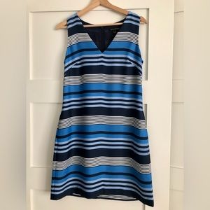 Blue multi stripe v-neck Banana Republic Dress size 4 NWOT.